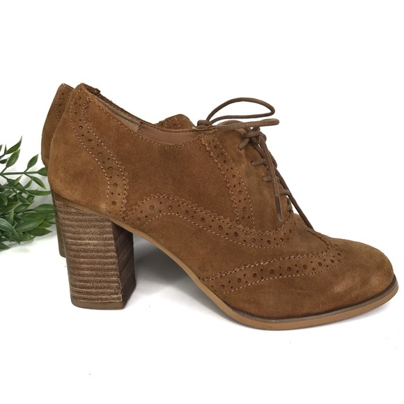 STEVE MADDEN Omyra Suede Oxford Lace Up Booties 8 - Picture 1 of 8